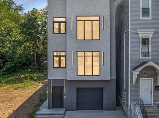 372 21st St, Irvington, NJ 07111