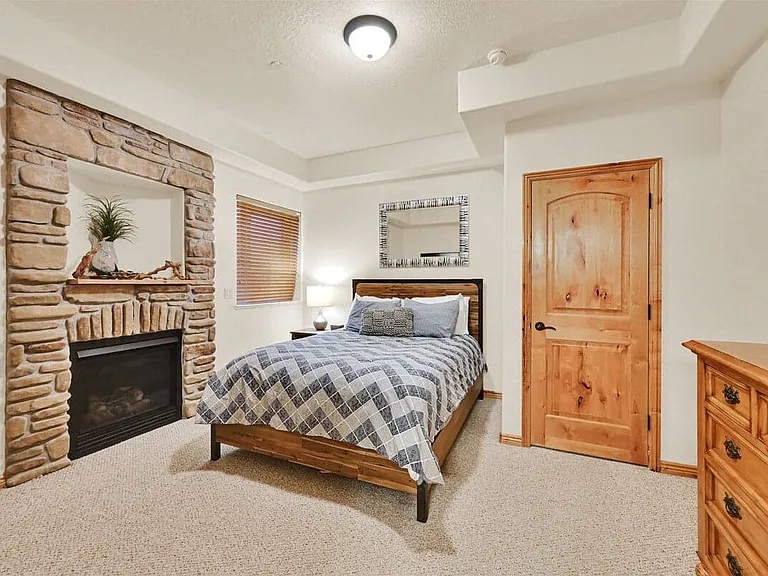 5176 E Fairview Loop #1 — Photo 19