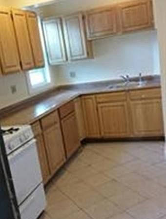 2nd image of 12 Hansborough St #3