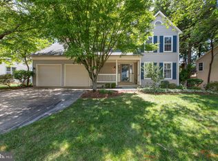 7121 Stanchion Ln, Burke, VA 22015