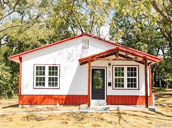 604 E 3rd St, Salem, MO 65560