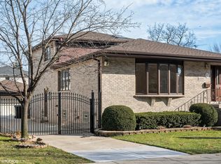 6255 N Newark Ave, Chicago, IL 60631