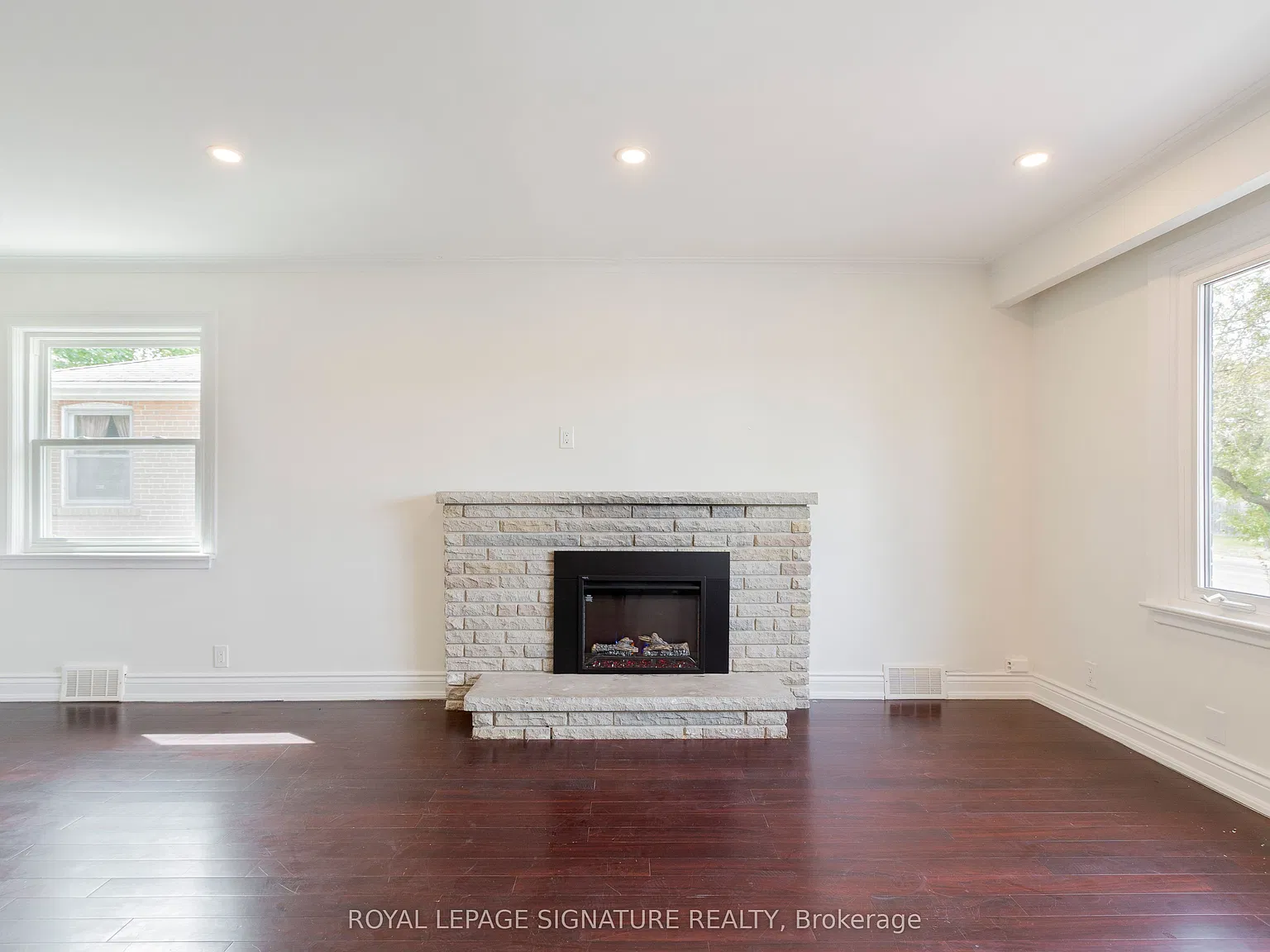 3 bed, $3,300 — Photo 2
