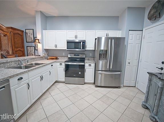 5th image of 3624 Pine Oak Cir