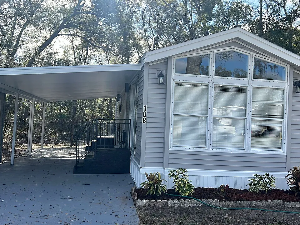 108 Sago Cir