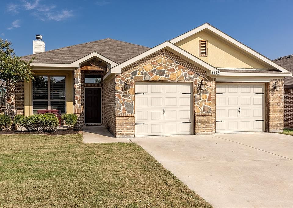 1st image of 2317 Wakecrest Dr