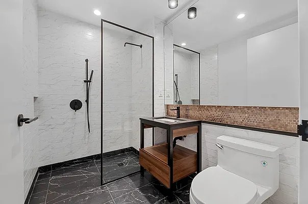 Rented by West 124th Manager LLC | media 191