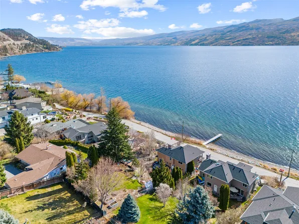 3838 Beach Ave, Peachland, BC V0H 1X1