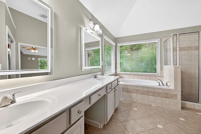 4582 Campenille Ct — Photo 44