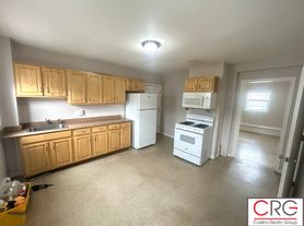 66 Batchelder St, Roxbury, MA