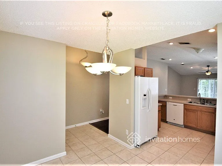 316 Southlake Dr — Photo 5