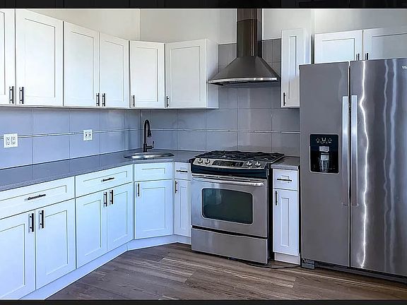 2nd image of 1419 Jefferson Ave APT 3