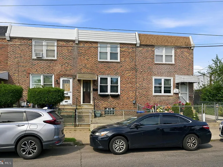 4814 Devereaux St — Photo 1