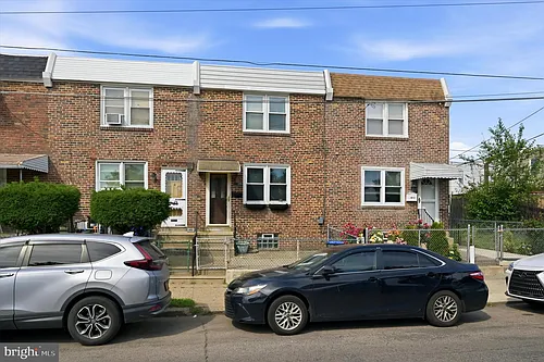 4814 Devereaux St Photo 1