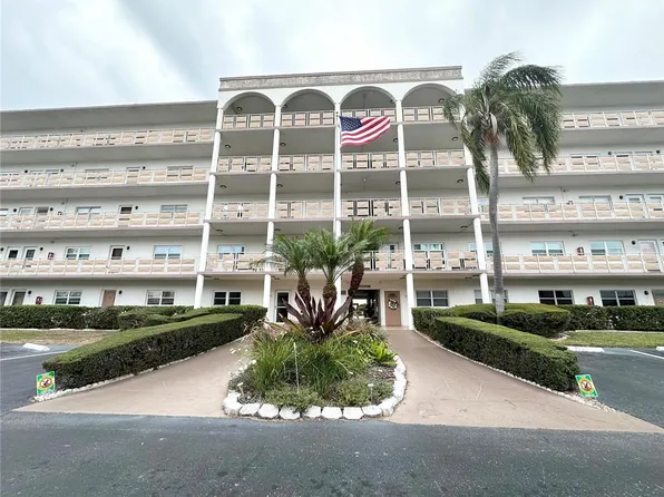 5603 80th St N Unit 307, Saint Petersburg, FL 33709