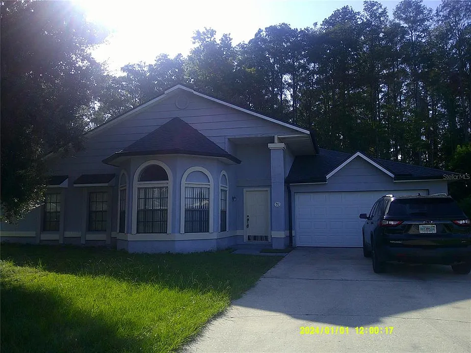 818 Vermont Woods Ln