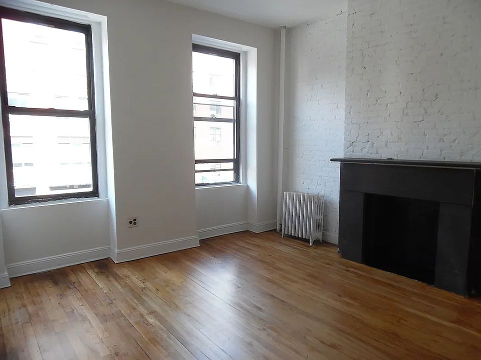 1st image of 460 W 57th St APT 3N