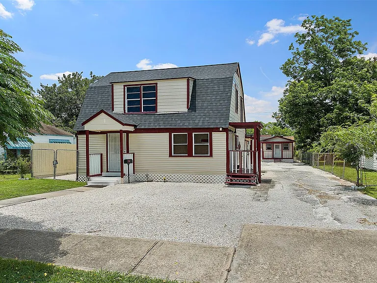 510 Munger St #A — Photo 3