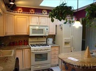 87 Scott Dr, Wappingers Falls, NY 12590