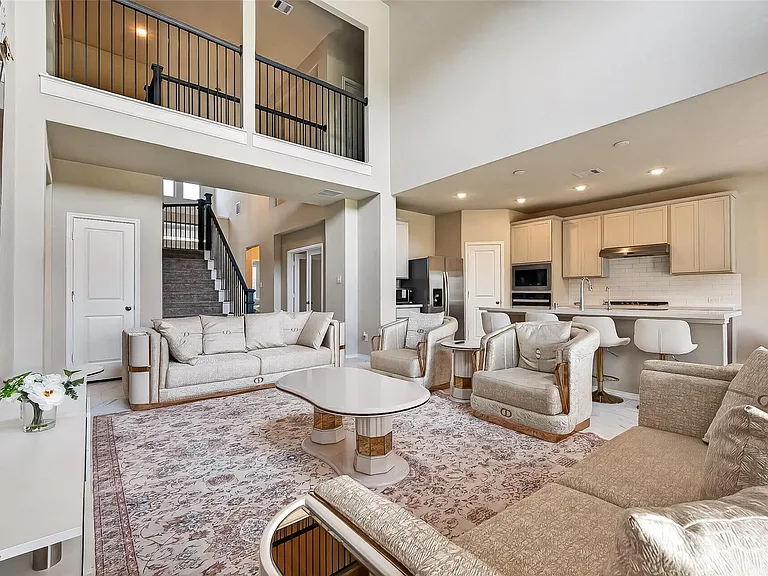 410 Mercury Sky Rd — Photo 16