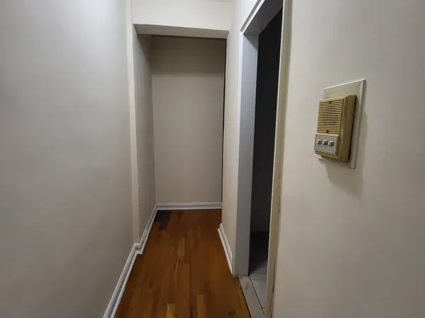 41-43 39th Place image 10 of 11