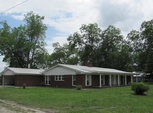 101 Warren Rd, Hazlehurst, GA 31539