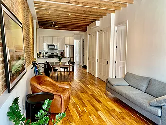 Rented by Nolita Group