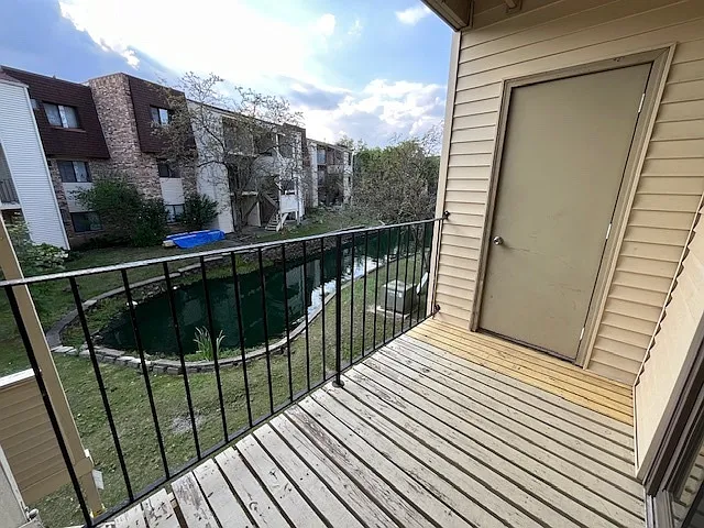 180 Waters Edge Dr #202 — Photo 10