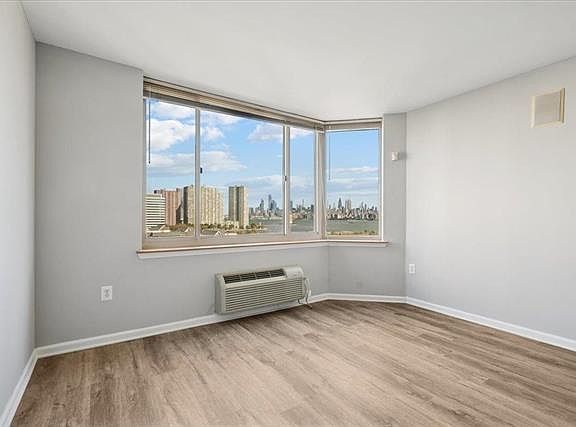 3rd image of 1 2nd St APT 1006