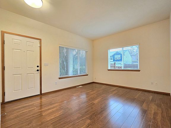 5th image of 5601 116th St NE
