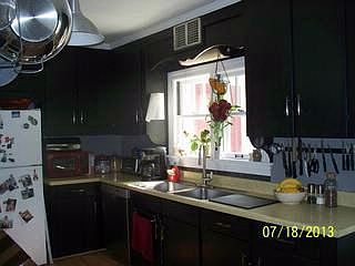3rd image of 379 Cleveland Ave