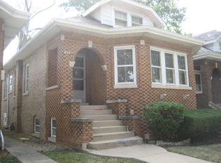 1433 S Maple Ave, Berwyn, IL 60402