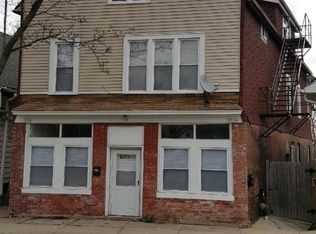 2254 S Chase Avenue Middle #MIDDLE, Milwaukee, WI 53207