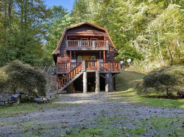 100 Gate Hollow Rd, Mountain City, TN 37683