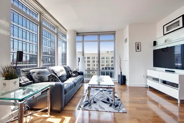 Sold by Owner | media 6