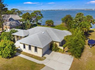 1314 S Riverside Dr, Indialantic, FL 32903