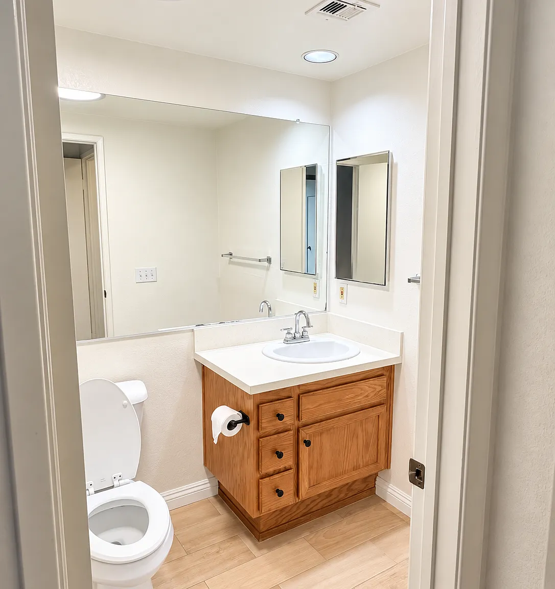 2 bed, 977 sqft, $2,875 — Photo 2