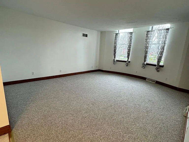 264 Beaver St #2 — Photo 8