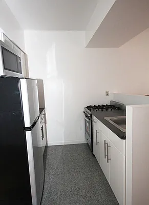 Rented by Jalca & Associates | media 31