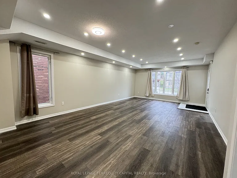 349 Edgehill Dr — Photo 9