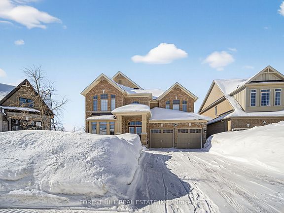 3rd image of 37 Rugman Cres