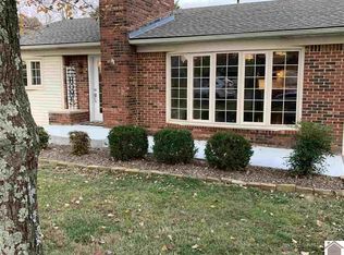 1307 Shelby McCallum Dr, Benton, KY 42025