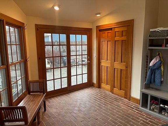 5th image of 24 Ridge Road