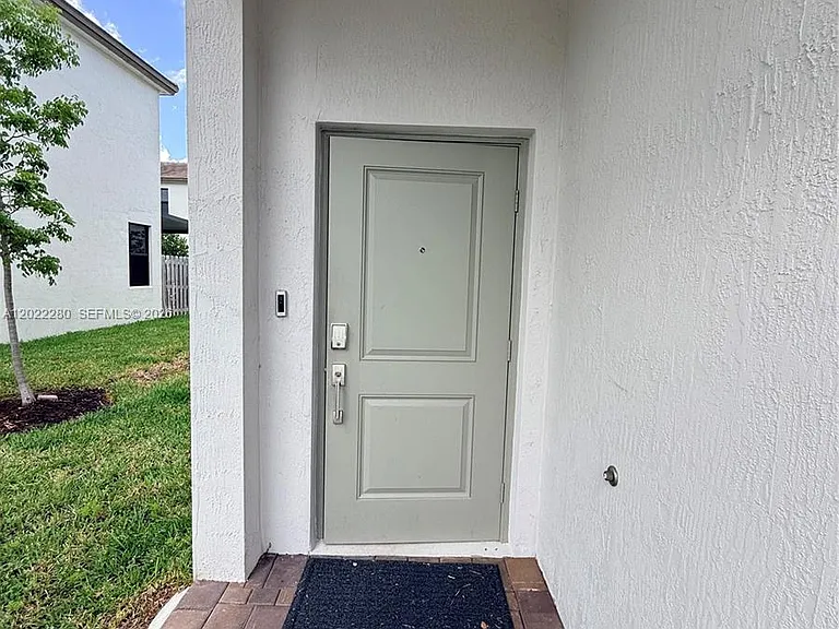 12893 SW 232nd Ln #0 — Photo 2