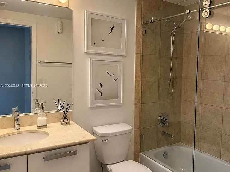 3000 NE 188th St #604 — Photo 19