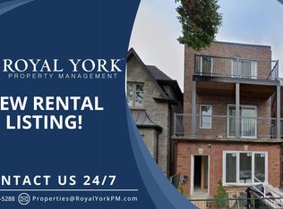 364 Osler St #4, Toronto, ON M6N 2Z5
