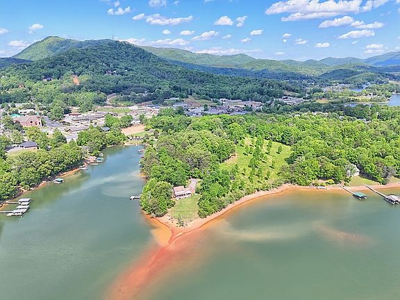 2nd image of 314 Lakeside Dr