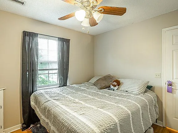 7530 Eric Dr — Photo 4