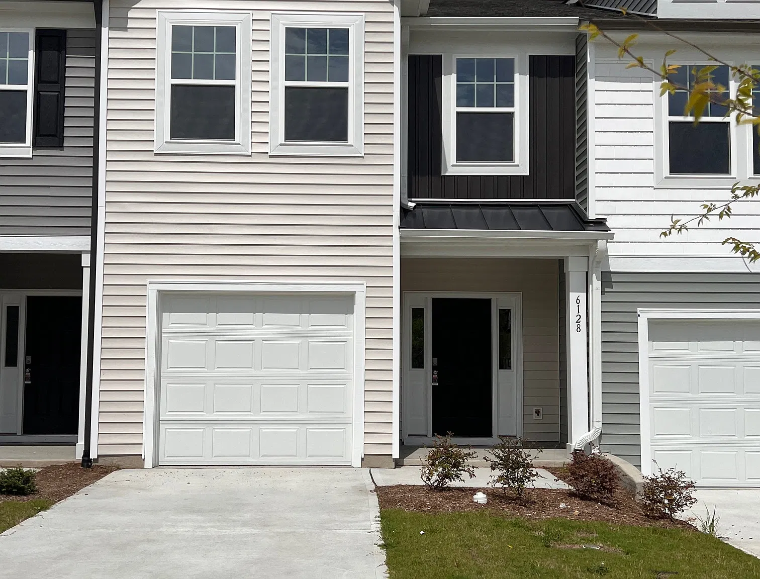 6128 Arsenal Ave — Photo 1