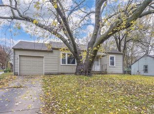 404 N Woodland St, Olathe, KS 66061